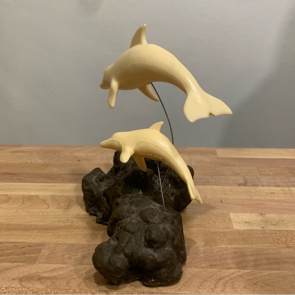 Vintage 1975 New Designs Dolphin and Calf on Burlwood Sculpture 5” MCM Decor - Picture 2 of 6